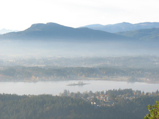 Mount Prevost and Quamichan Lake (CC BY 2.0 Gerry Thomasen)
